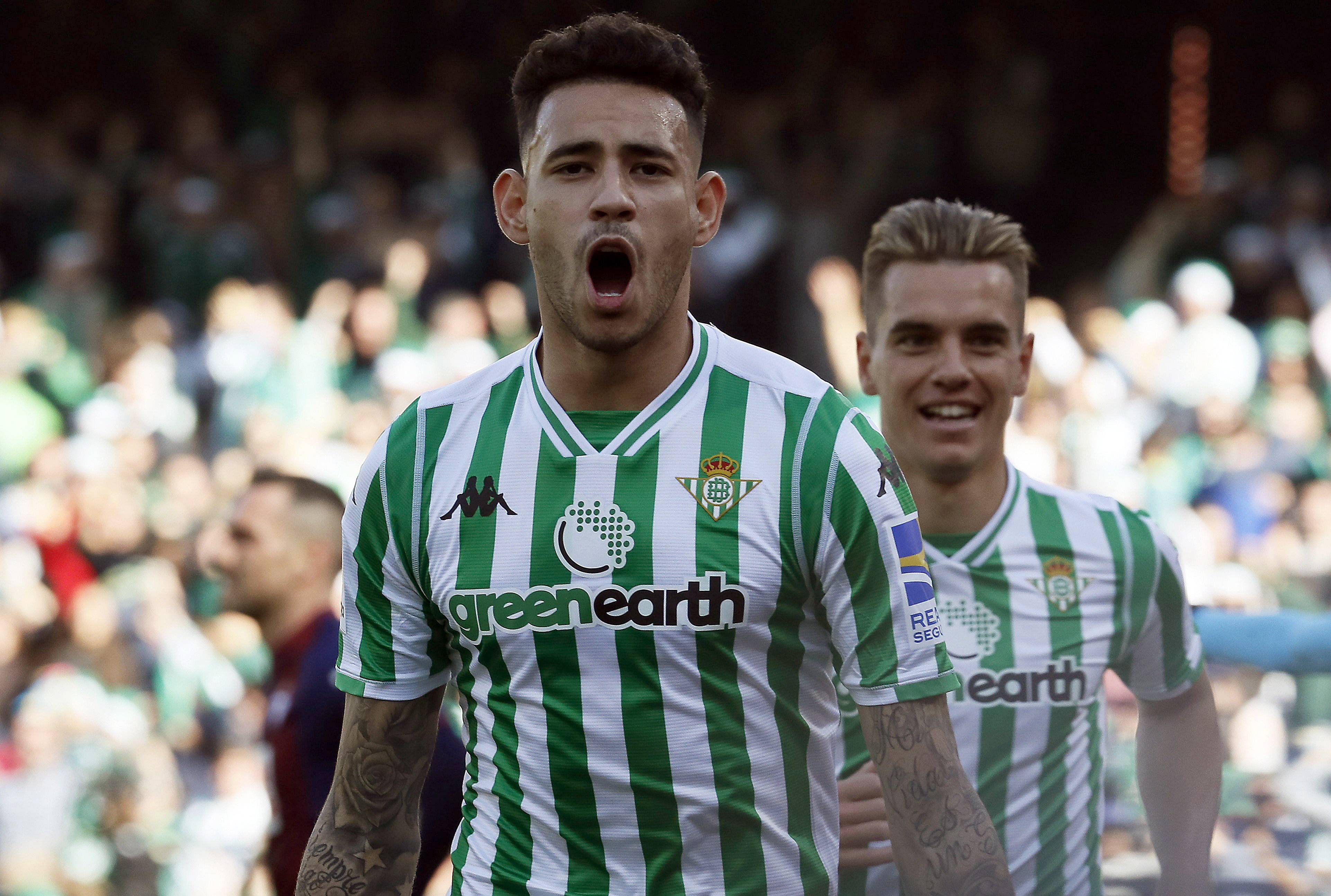 开云首页入口-波尔图训练开放日，国际比赛日回应争议引欢呼，欧冠在即，赛程密集仍需轮换