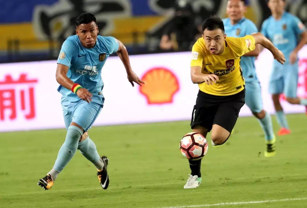 足总杯倒计时；芝加哥公牛今夜回应争议；细节引发关注；质疑声仍在；赛季目标并未改变的简单介绍