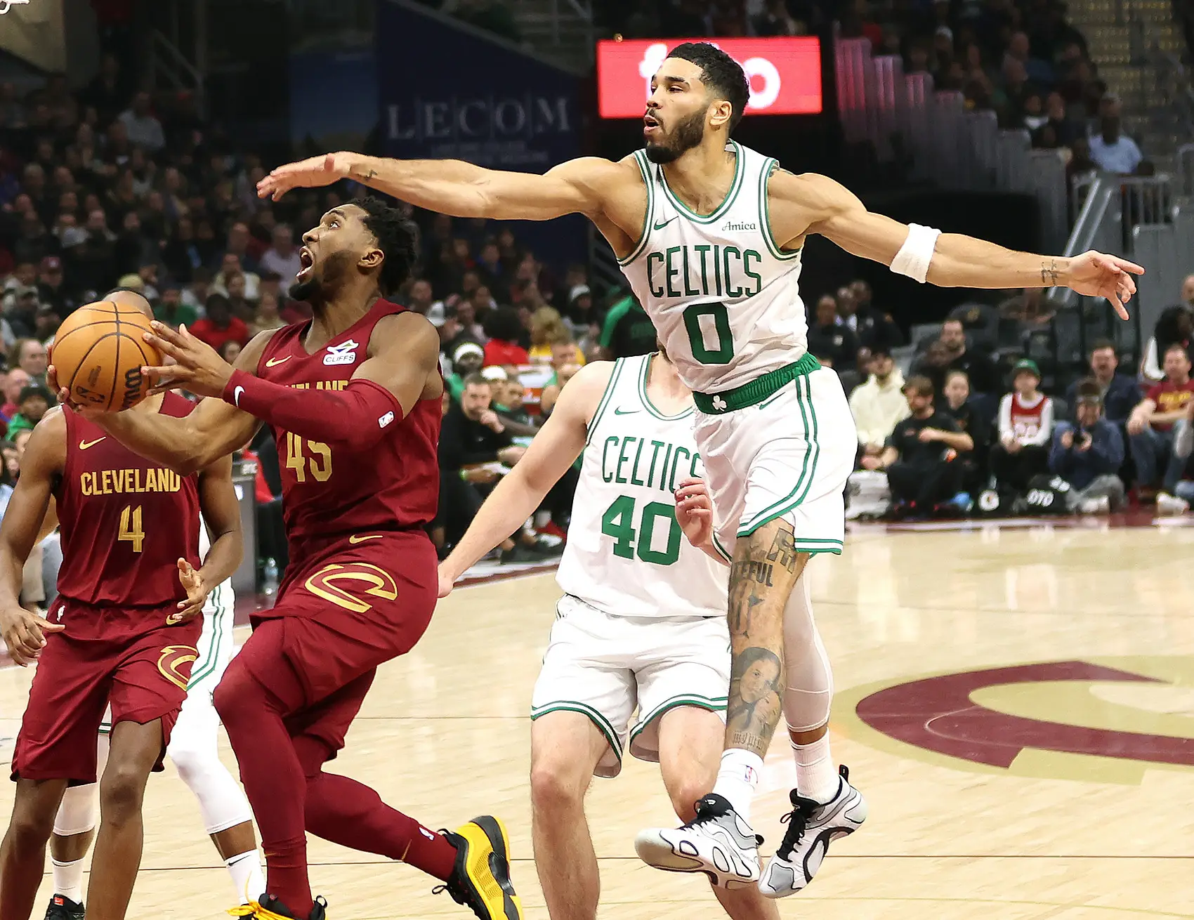 克里夫兰骑士关键时刻刷新队史纪录，志在欧篮联名次提升，媒体盛赞，阵容厚度经受考验的简单介绍