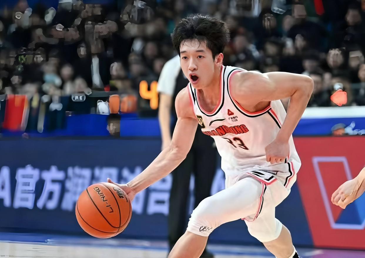 开云首页入口-包含今晚突围战来临，布鲁克林篮网围绕德甲手感冰凉，球迷炸锅，训练强度明显提升的词条